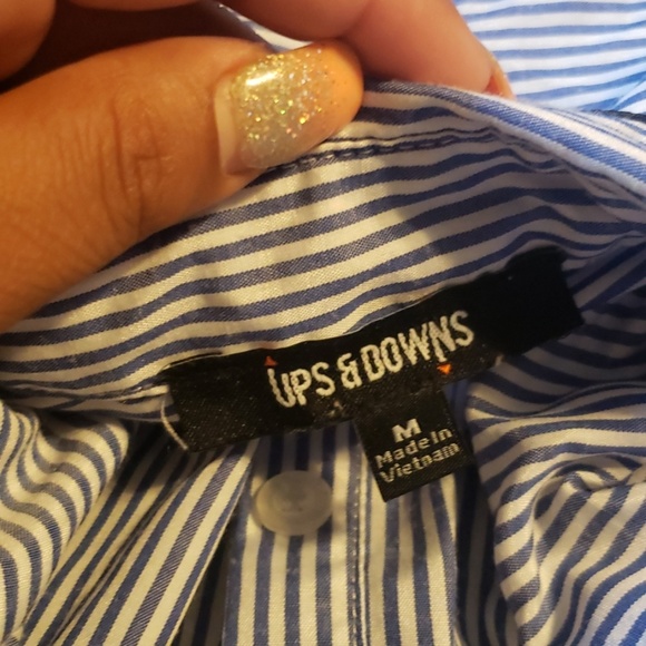 Top - Picture 3 of 3